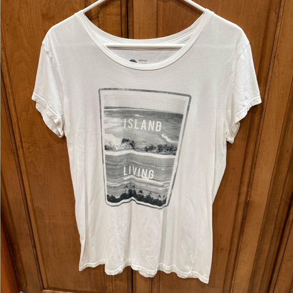 Roxy White 'Island Living' Short Sleeve Tee